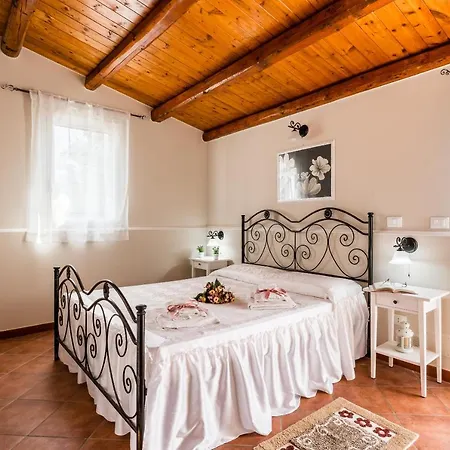 Degli Ulivi Avola