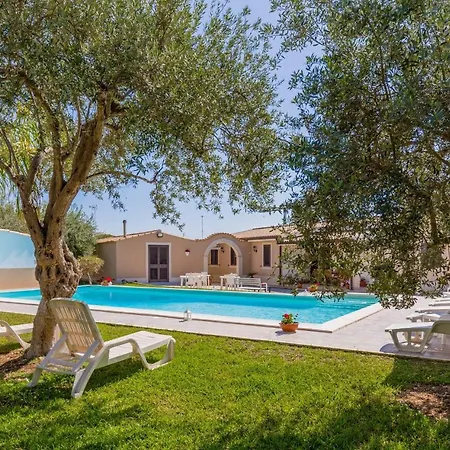 Degli Ulivi Holiday home Avola
